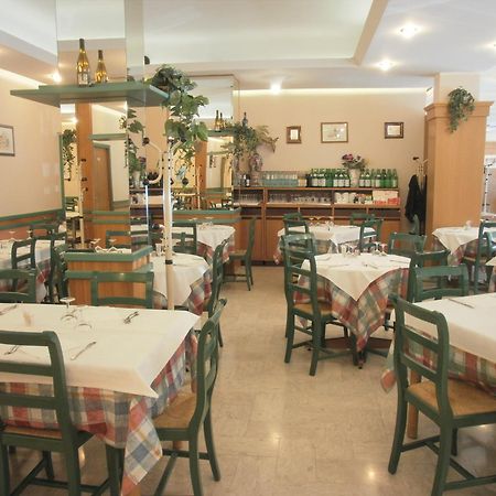 Hotel Manzoni Perugia Exterior photo